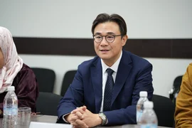 Национальное агентство по инвестициям обсудило сотрудничество с делегацией из Гонконга-4 (1).jpg