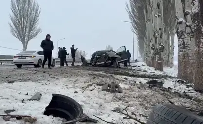 По дороге в аэропорт «Манас» произошло ДТП, пострадал водитель