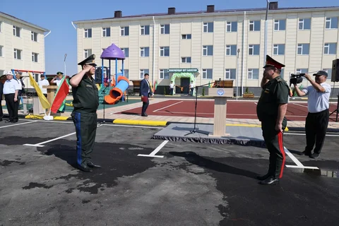Тамчы_вручение ключей_11.JPG