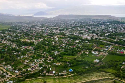 Toktogul-from-above-1024x682.jpg