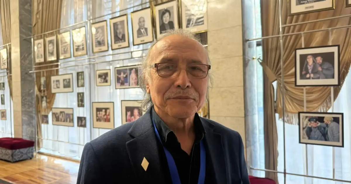 Кулманбетов: После обретения независимости миссия кыргызского театра изменилась