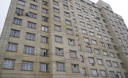 ГАУГИ выставило на аукцион квартиры, участки и помещения в Бишкеке и Оше