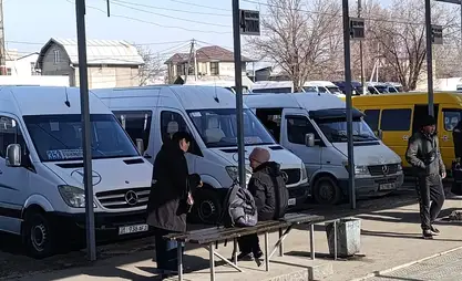 Минтранс отреагировал на жалобы пассажиров маршрута Бишкек–Токмок