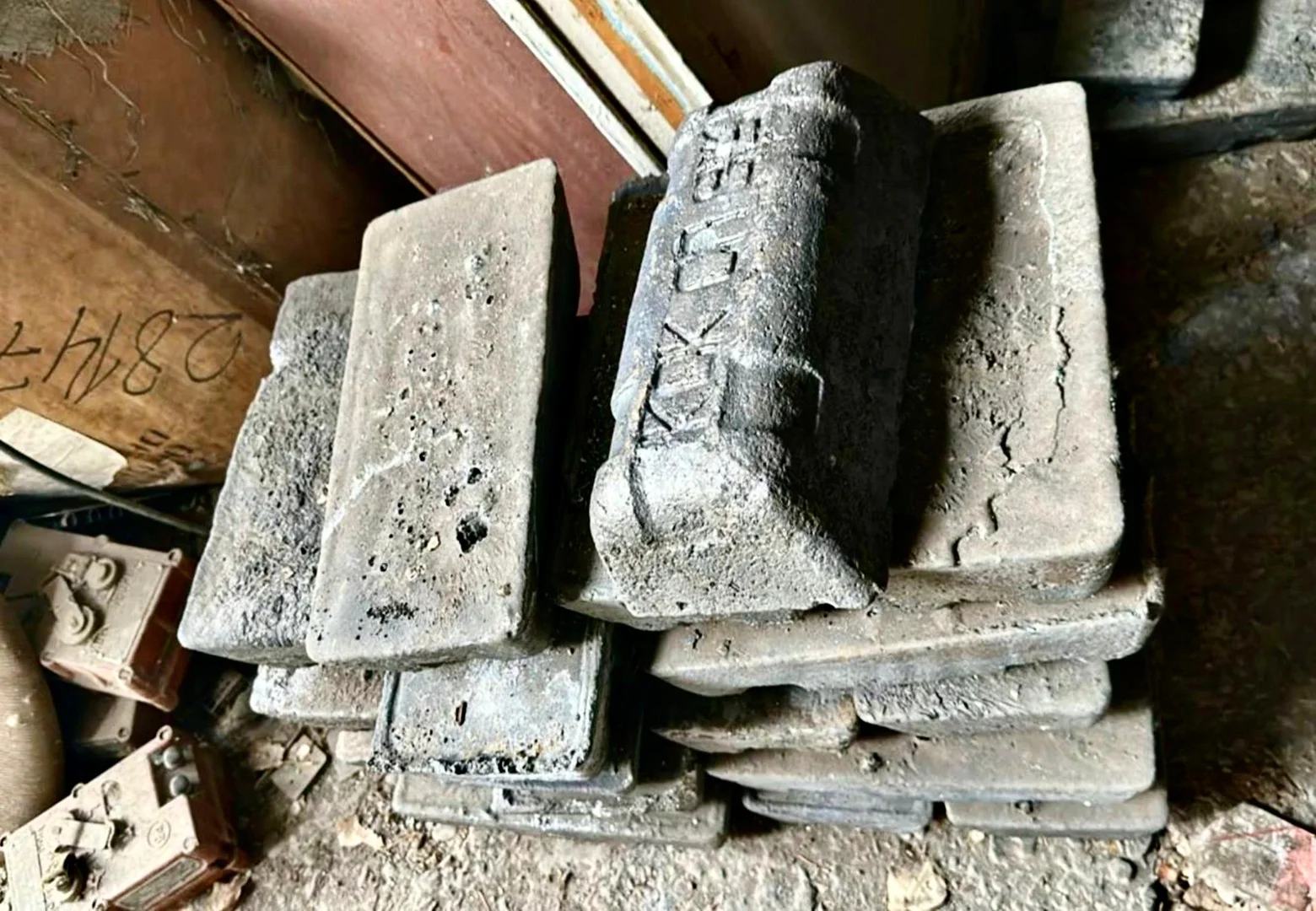 {{item.title }}