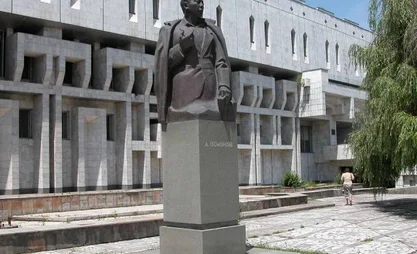 В Кыргызстане стартуют мероприятия, посвященные 110-летию Алыкула Осмонова