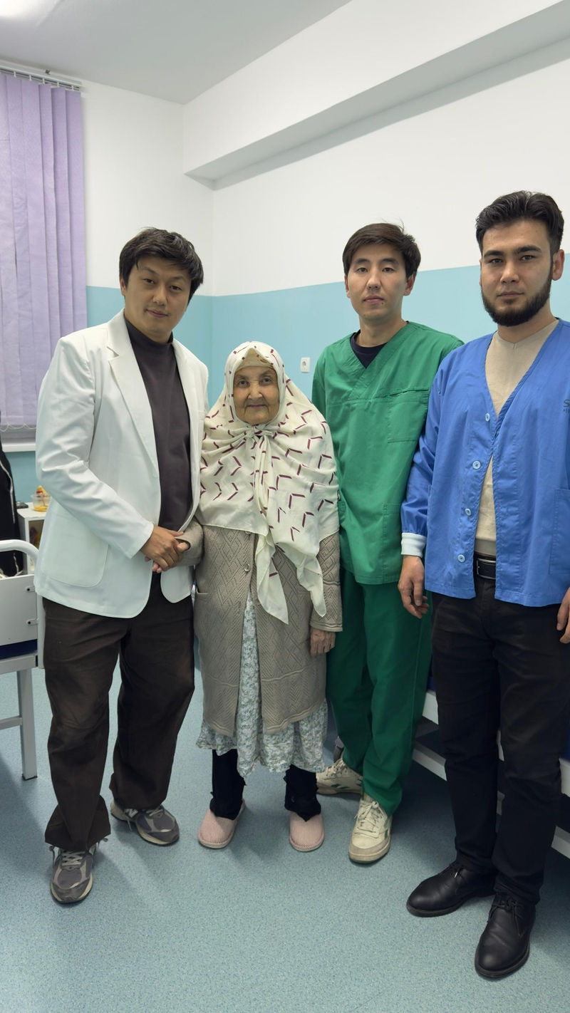 WhatsApp Image 2025-10-21 at 11.15.00.jpeg