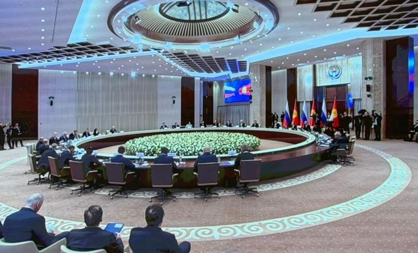 WhatsApp Image 2025-11-26 at 13.27.57.jpeg