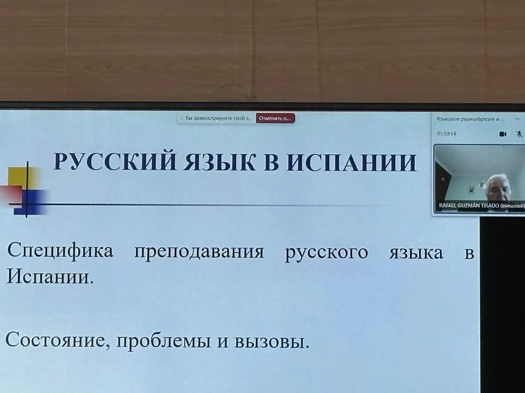 {{ item.title }}