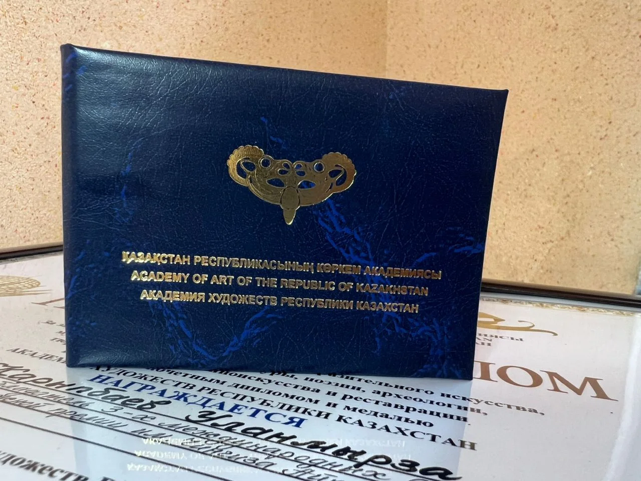 {{ item.title }}
