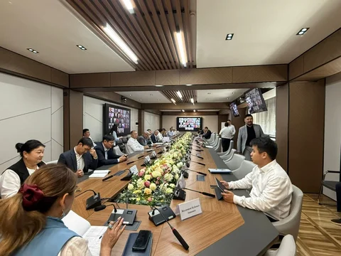 WhatsApp_Image_dHRXvmv.max-2560x1440.format-webp.jpegquality-90.webp