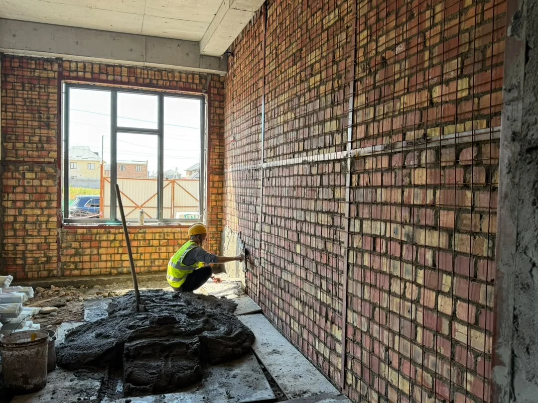{{ item.title }}