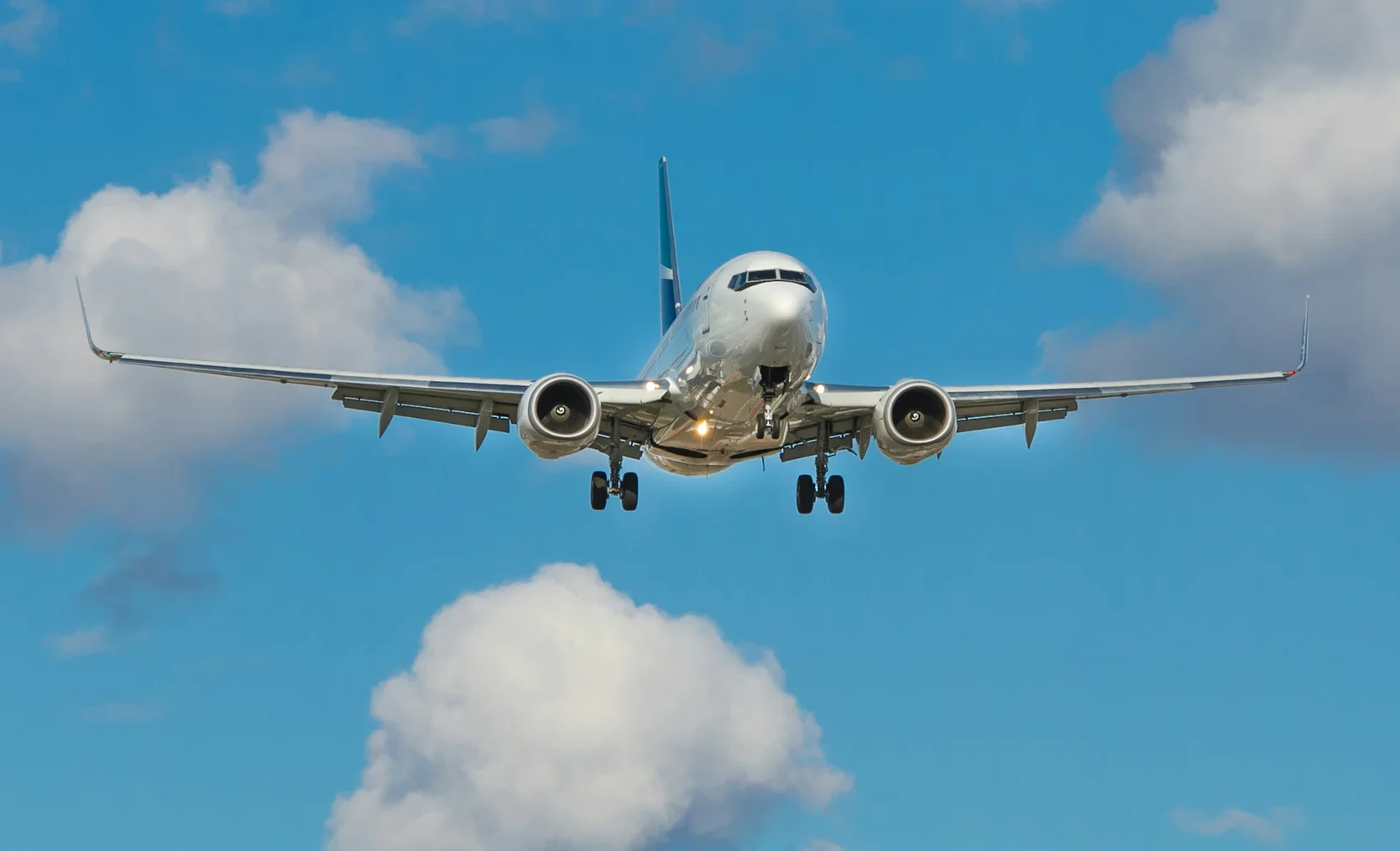 airplane-1.jpg