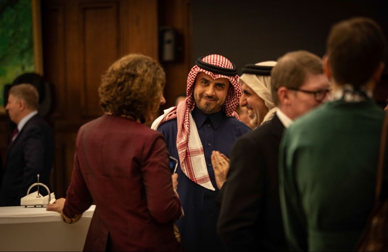 b65735ec-e797-347e-becb-abfeded6ab59