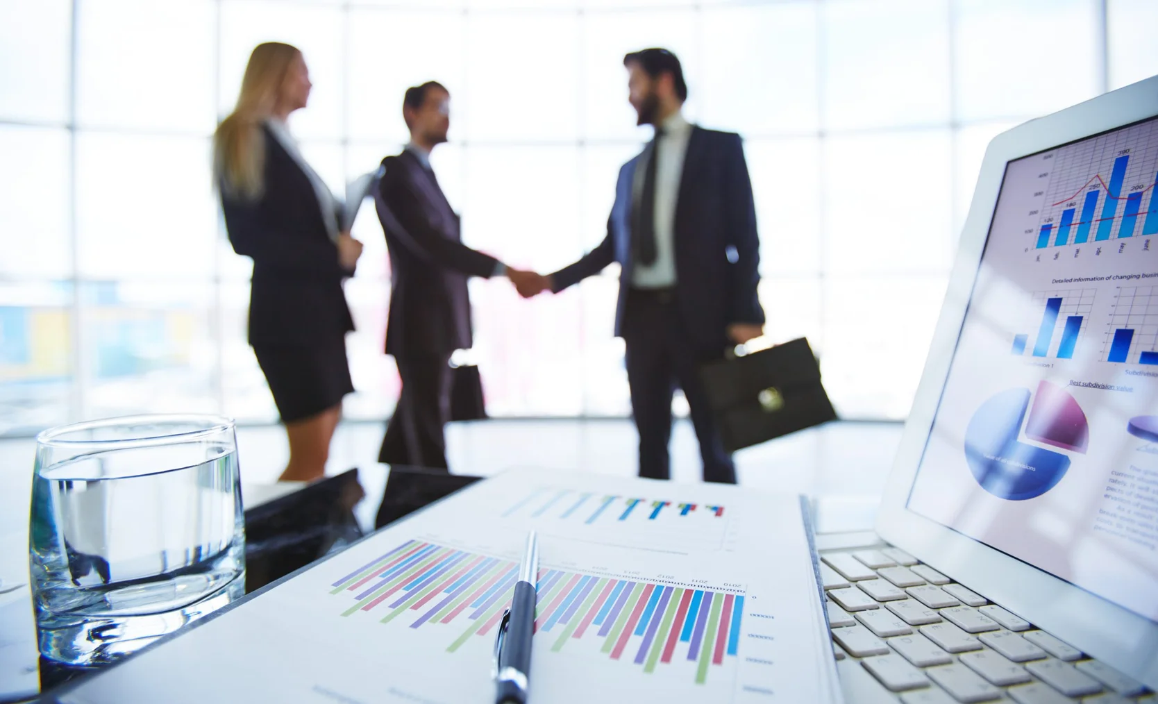 business-documents-PUAM37R.jpg