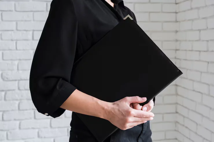 business-female-holding-clipboard_23-2148411872.avif