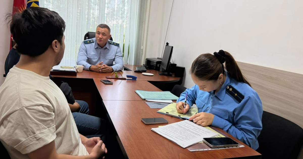 В Бишкеке оштрафовали граждан за оставленный в горах мусор