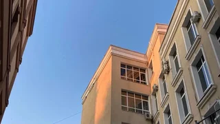 c81a5ae4039ca70b99f86249734aa52ec81f26f78a6c9ee1a543964e34c3.jpg