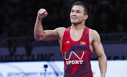Эрназар Акматалиев вышел в полуфинал чемпионата мира по борьбе в Астане