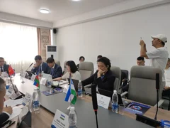 d1f53e9f-bbe4-40e2-8c42-dacf82d36eb4.jpg