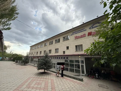 e70db4b4-f3d2-4d66-9383-7d2bf0d1cd54.jpg