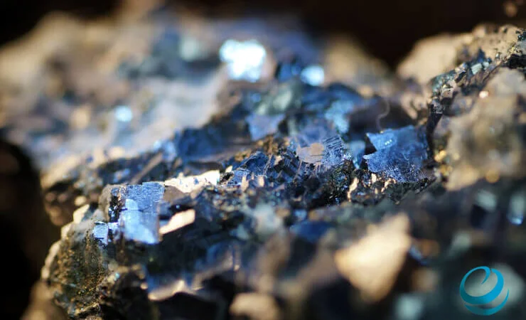 ey-macro-pyrite-mineral-740x470.jpg