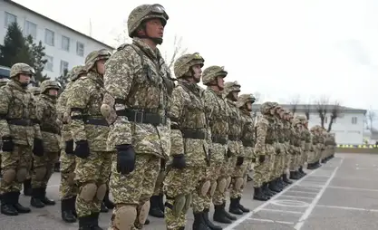 Депутат подняла вопросы о суициде, службе и зарплатах в армии