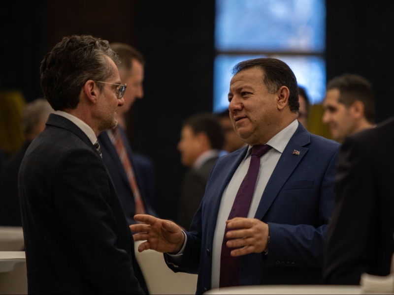 f99e994f-8345-304e-9bc3-f14f88b3159f