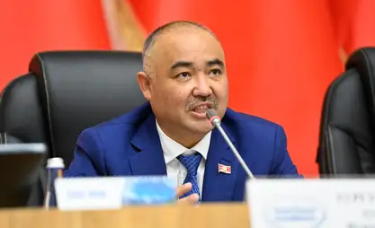 Нурланбек Тургунбек уулу отправился с рабочим визитом в Казахстан