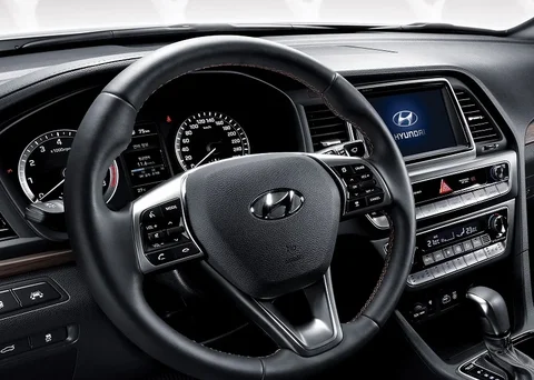 hyundai-sonata.max-2560x1440.format-webp.jpegquality-90.webp