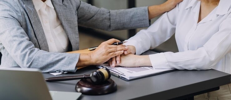 justice-law-conceptmale-judge-courtroom-wooden.width-800