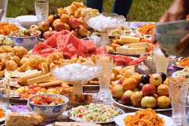 kyrgyzstan-cuisine.jpg