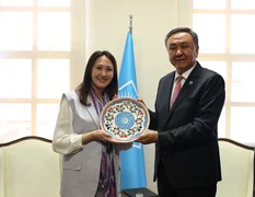 ots-secretary-_M2E0LTb.max-2560x1440.format-webp.jpegquality-90.webp