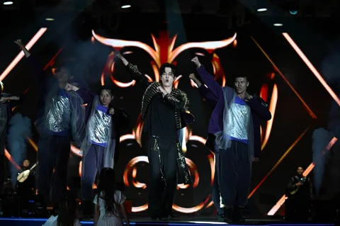 photo_5188493516781779601_w.jpg