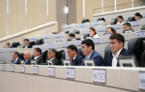 photo_5282838091259387489_y.jpg