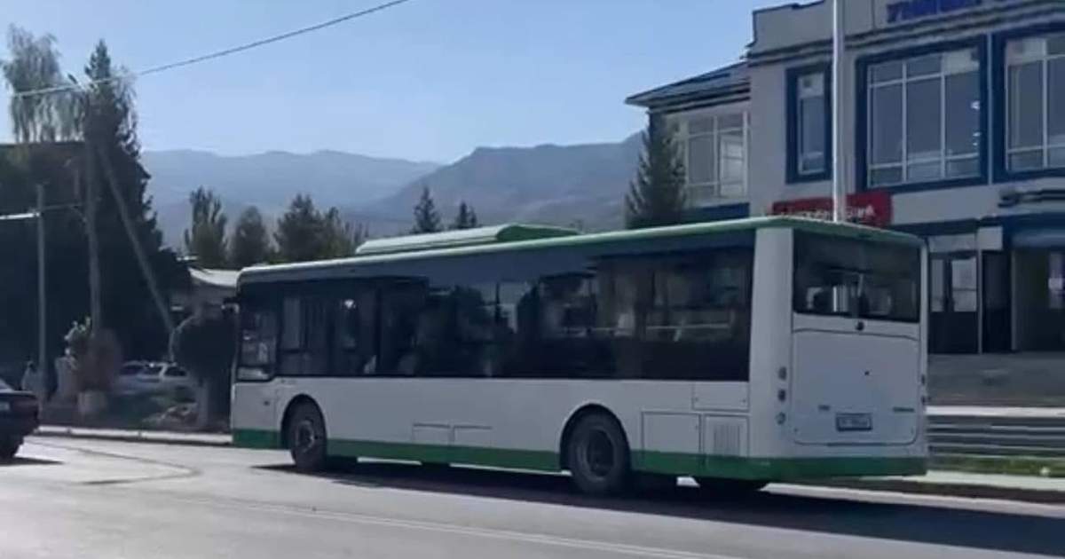 В Нарыне увеличили количество автобусов с началом учебного года