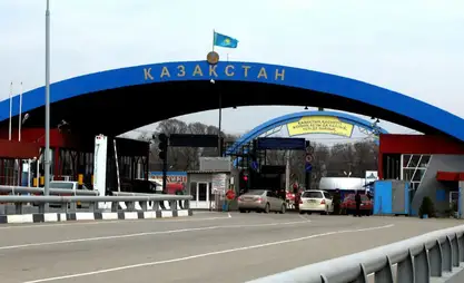 Кыргызстанцам пока не требуется QazETA для въезда в Казахстан