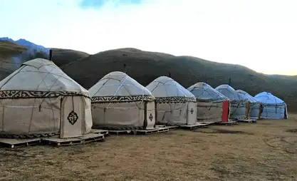 МЧС проверило пожарную безопасность юрточного городка на джайлоо Кырчын