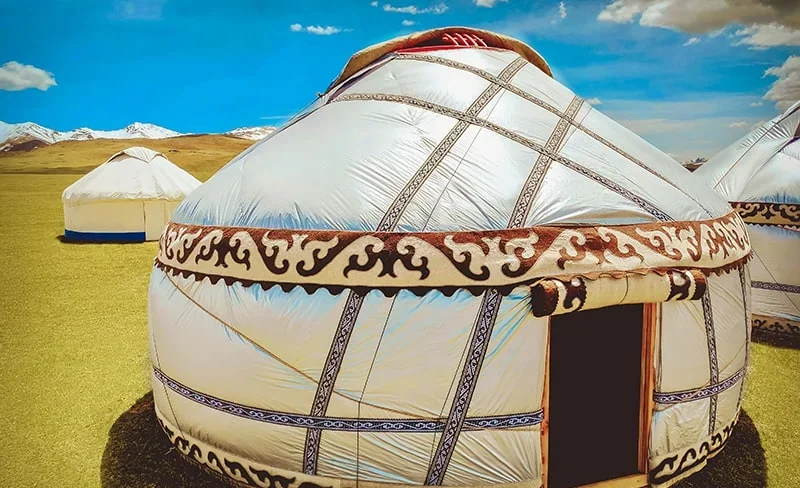 yurta.2e16d0ba.format-webp.fill-1668x1014.webp